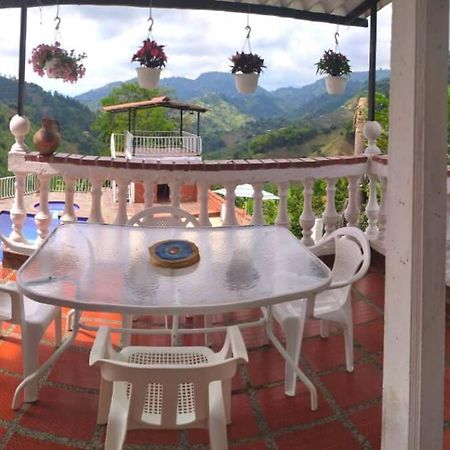 Apartamento campestre Manizales Exterior foto